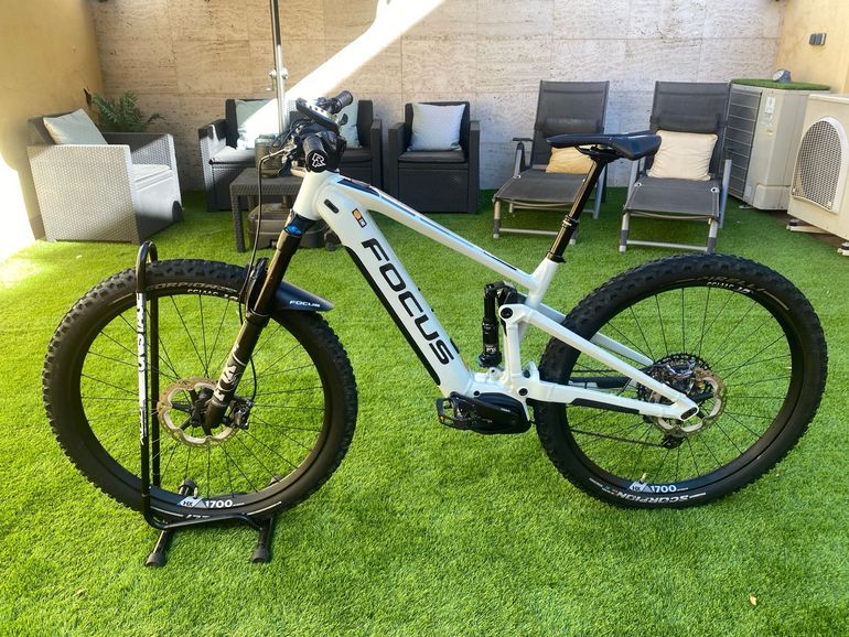 3c8c83fe-ffc8-42ae-a4b6-