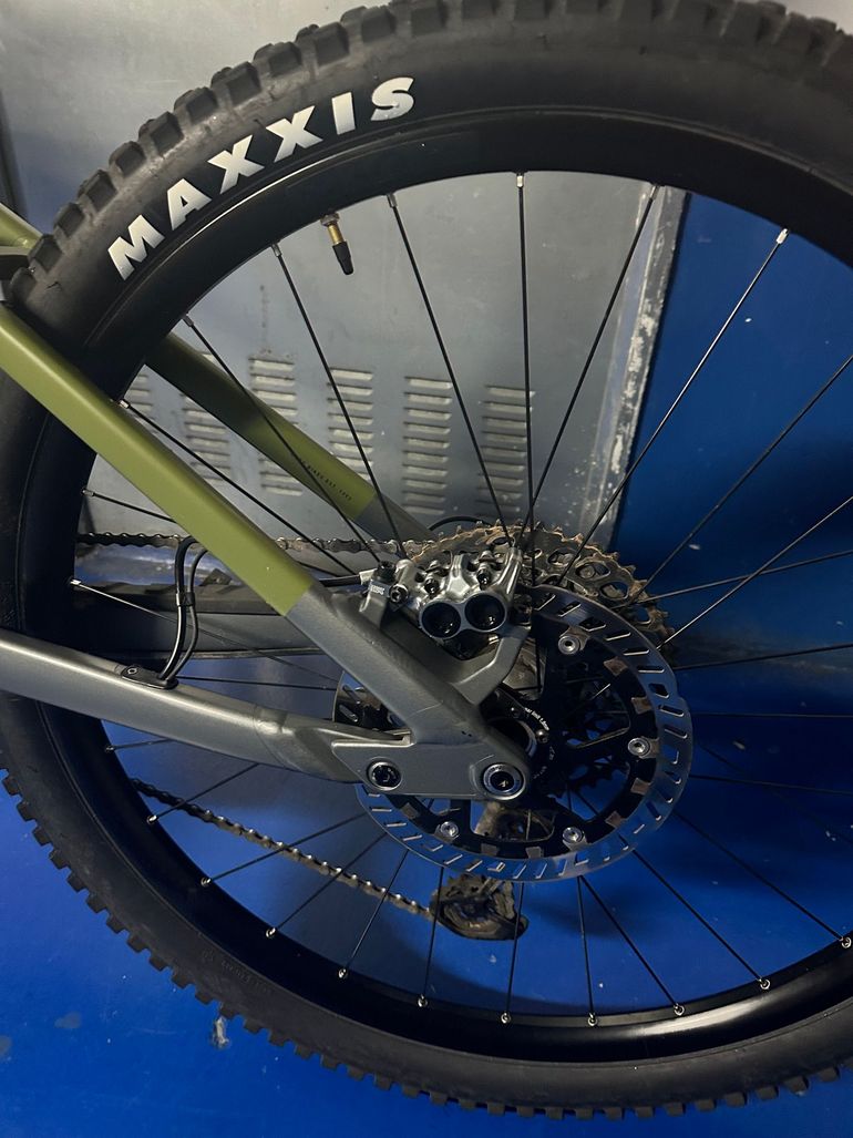 Used CUBE Stereo hybrid Sram Eagle Transmission GX 2024 Mountainbike, Green, 29 — image 5 of 6