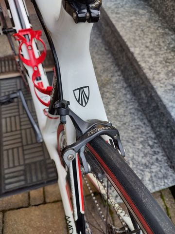 Used Trek Madone 4.7 H2 (Compact) 2012 2012 Road & Gravel, White — image 7 of 7