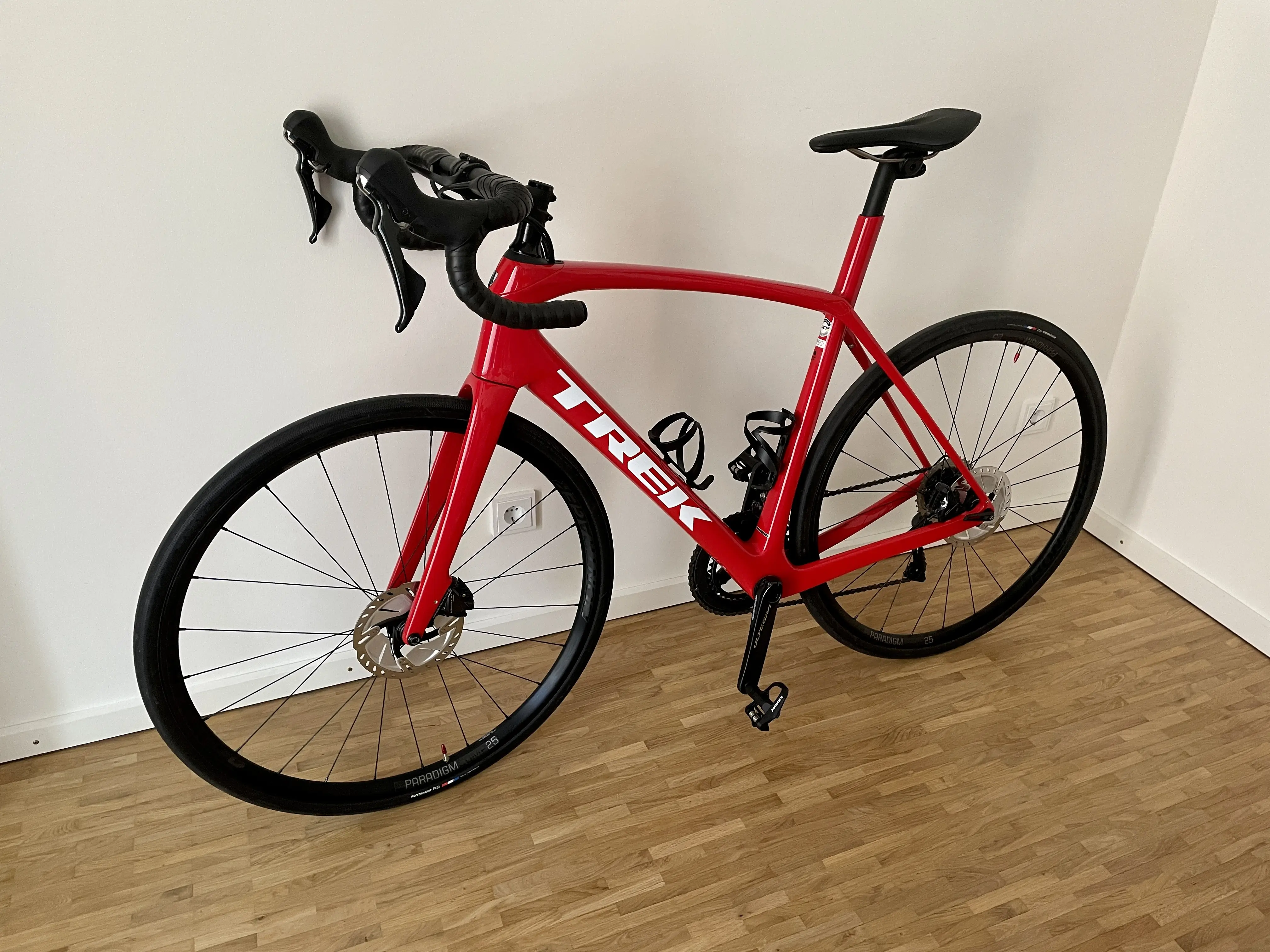 Trek domane sl6 online viper red