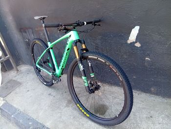 Used Orbea ALMA M-LTD 2018 2018 Mountainbike, Green, 27.5, 29 — image 3 of 5