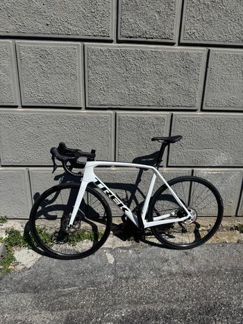 Used Trek Émonda SL 5 2024 2024 Road & Gravel, White — image 2 of 16