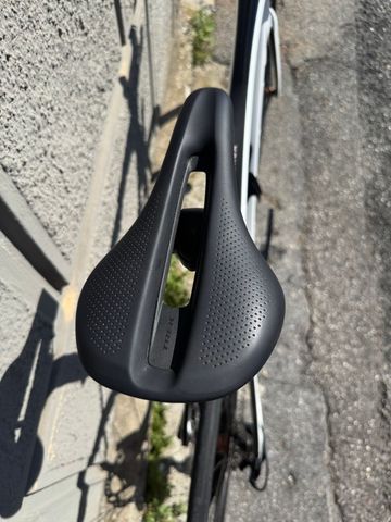 Trek Émonda SL 5 2024 2024 Road & Gravel usato, Bianco — immagine 7 di 16