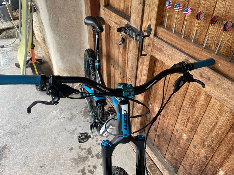 Used Giant Giant Trance 4 2017 2017 Mountainbike — image 6 of 11