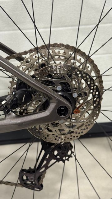 Tweedehands Orbea ALMA M50 2022 2022 Mountainbike — afbeelding 15 van 15