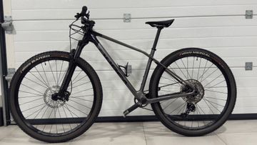 Tweedehands Orbea ALMA M50 2022 2022 Mountainbike — afbeelding 2 van 15