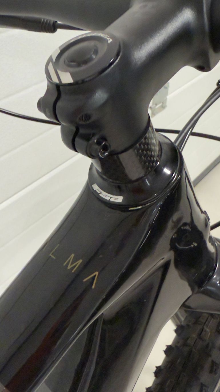 Used Orbea ALMA M50 2022 2022 Mountainbike, Black, 29 — image 6 of 15