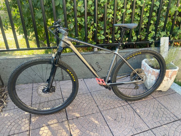 Used Scott Scale 965 2021 2021 Mountainbike, Light Gray, 29 — image 14 of 17