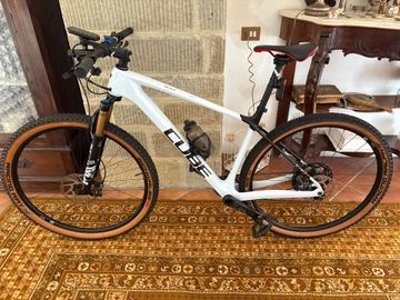 Gebrauchtes CUBE ELITE C:62 PRO 2023 2023 Mountainbike, Weiß, 29 — Bild 2 von 8