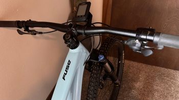 Used Specialized Fuse 27.5 2022 2022 Mountainbike, Blue, 27.5 — image 4 of 8