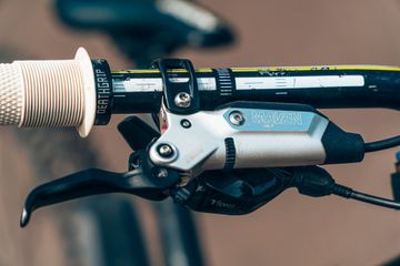 Käytetty Canyon Sender CFR FMD 2021 2021 Mountainbike — kuva 5 / 7