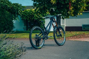 Käytetty Canyon Sender CFR FMD 2021 2021 Mountainbike — kuva 2 / 7