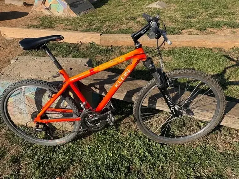 Used Klein Pinnacle 1993 Mountainbike, Orange — image 1 of 4