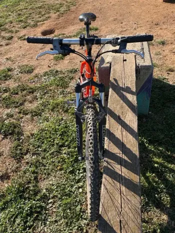 Used Klein Pinnacle 1993 Mountainbike, Orange — image 3 of 4