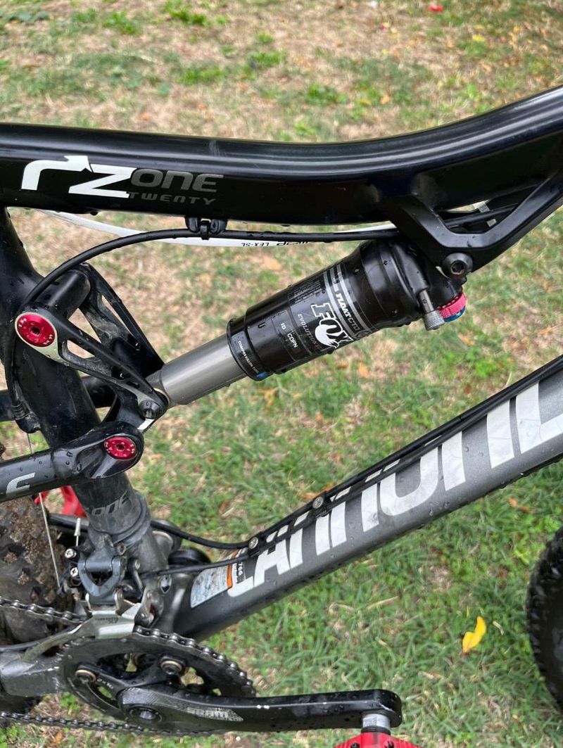 Použité Cannondale Rz120 2013 Mountainbike — obrázek 9 z 21