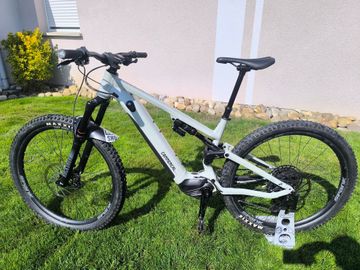 Tweedehands Commencal Meta Power TR 2021 Mountainbike — afbeelding 2 van 3