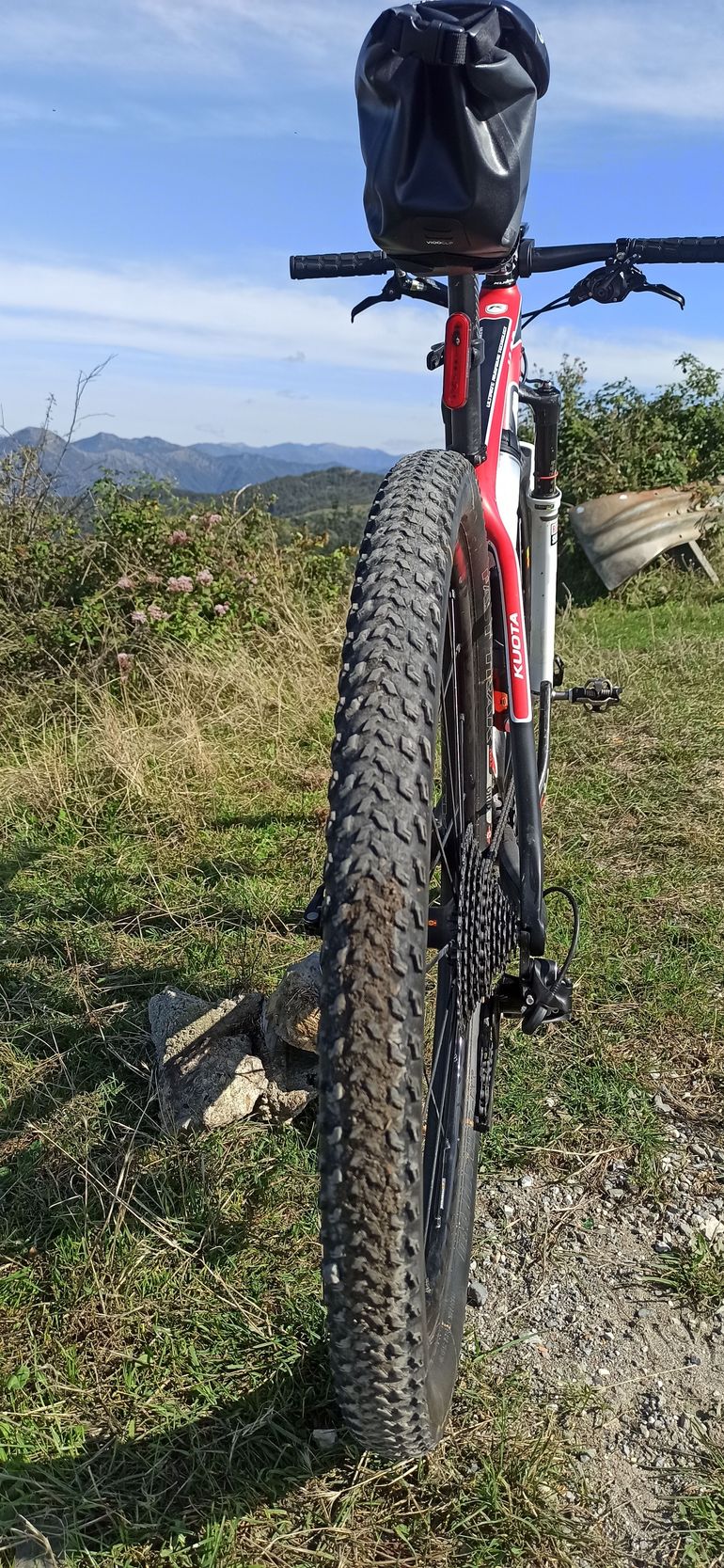 Used Kuota Comp 29 2021 Mountainbike — image 8 of 15