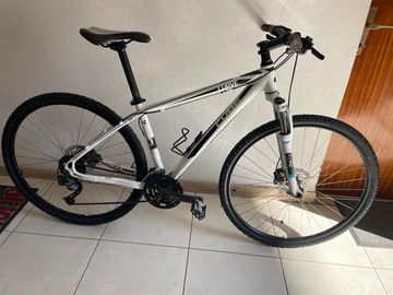 Used Cube 2020 MTB