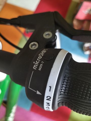 Woom 4 Green 20" 2022 Mountainbike d'occasion — image 6 sur 8