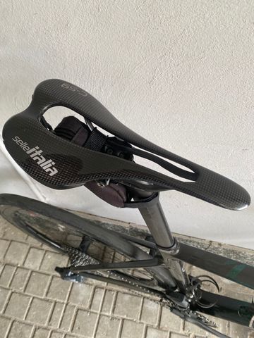 Scott Addict RC 20 2024 2024 Road & Gravel usato, Nero — immagine 5 di 5