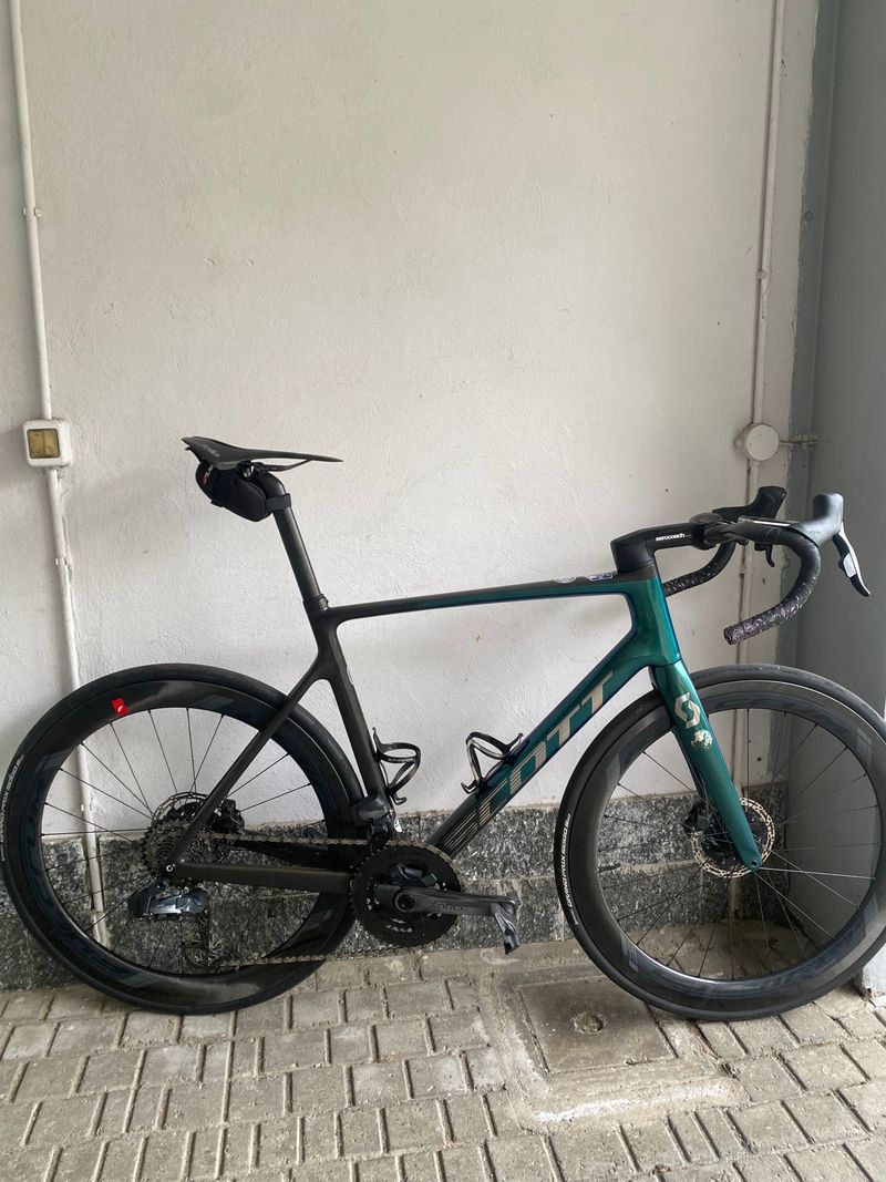 Brugt Scott Addict RC 20 2024 2024 Road & Gravel