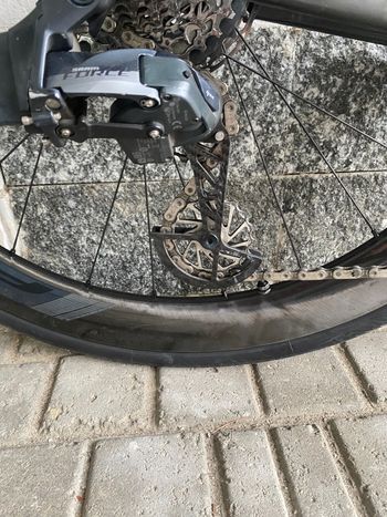 Scott Addict RC 20 2024 2024 Road & Gravel d'occasion — image 3 sur 5