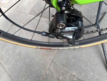 Used Colnago V1-r Ferrari Edition 2015 Road & Gravel — image 4 of 10
