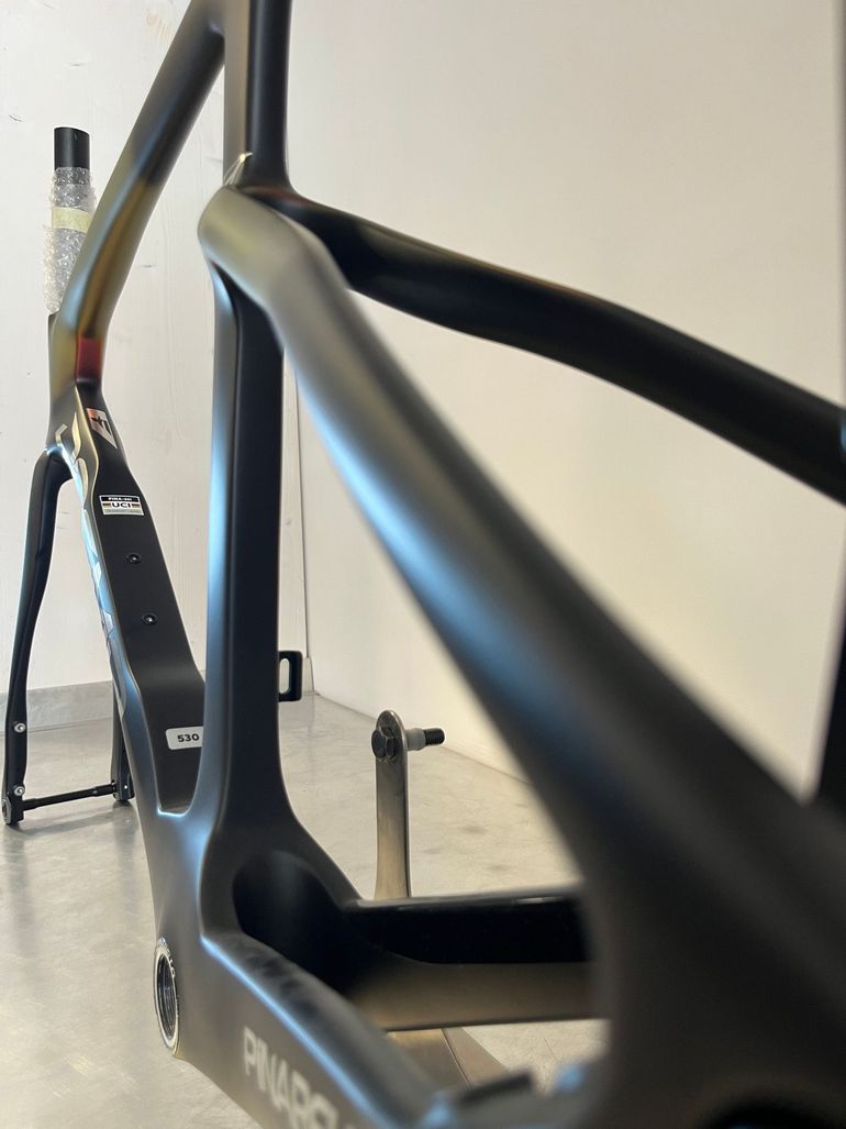 Used Pinarello Dogma Frameset 2025 Road & Gravel, Black — image 12 of 17