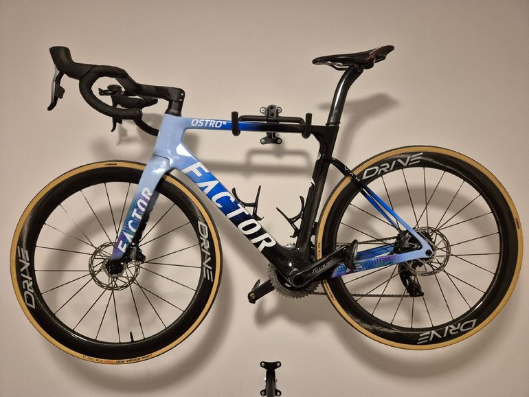 Used Factor Ostro SRAM Force 2022 Road & Gravel, Blue — image 2 of 5