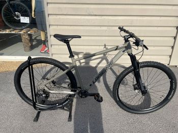 Used Lapierre EDGE 9.9 2025 Mountainbike, Green — image 2 of 4