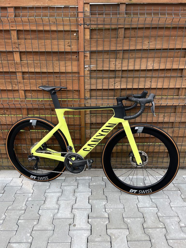 Brugt Canyon Aeroad CF SLX 8 Di2 2024 2024 Road & Gravel — billede 2 af 10
