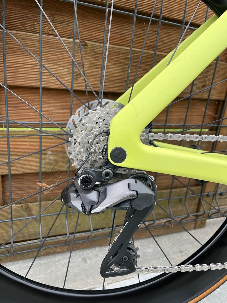 Brugt Canyon Aeroad CF SLX 8 Di2 2024 2024 Road & Gravel — billede 4 af 10