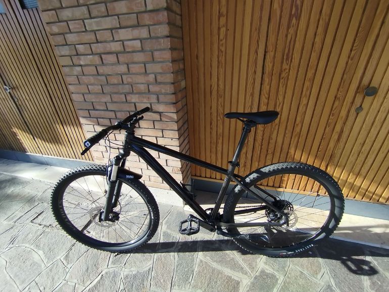 Used Specialized Rockhopper Shimano Deore 2023 Mountainbike — image 1 of 4