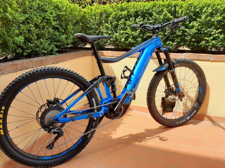 Used Giant Trance E+ 2 Pro 2019 2019 Mountainbike, Black, 27.5 — image 1 of 8