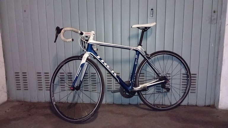 Used Trek Madone Shimano Ultegra 2013 Road & Gravel, Blue — image 2 of 8