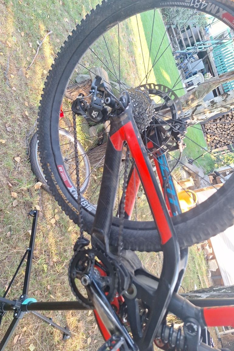 Używany Scott Gambler 730 2016 2016 Mountainbike — zdjęcie 2 z 4