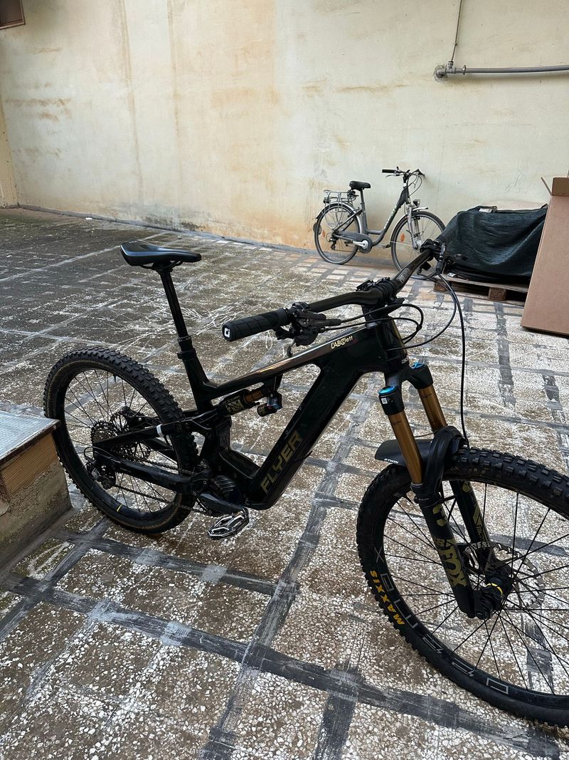 Used Flyer Uproc EVO:X 8.70 High 2023 2023 MTB