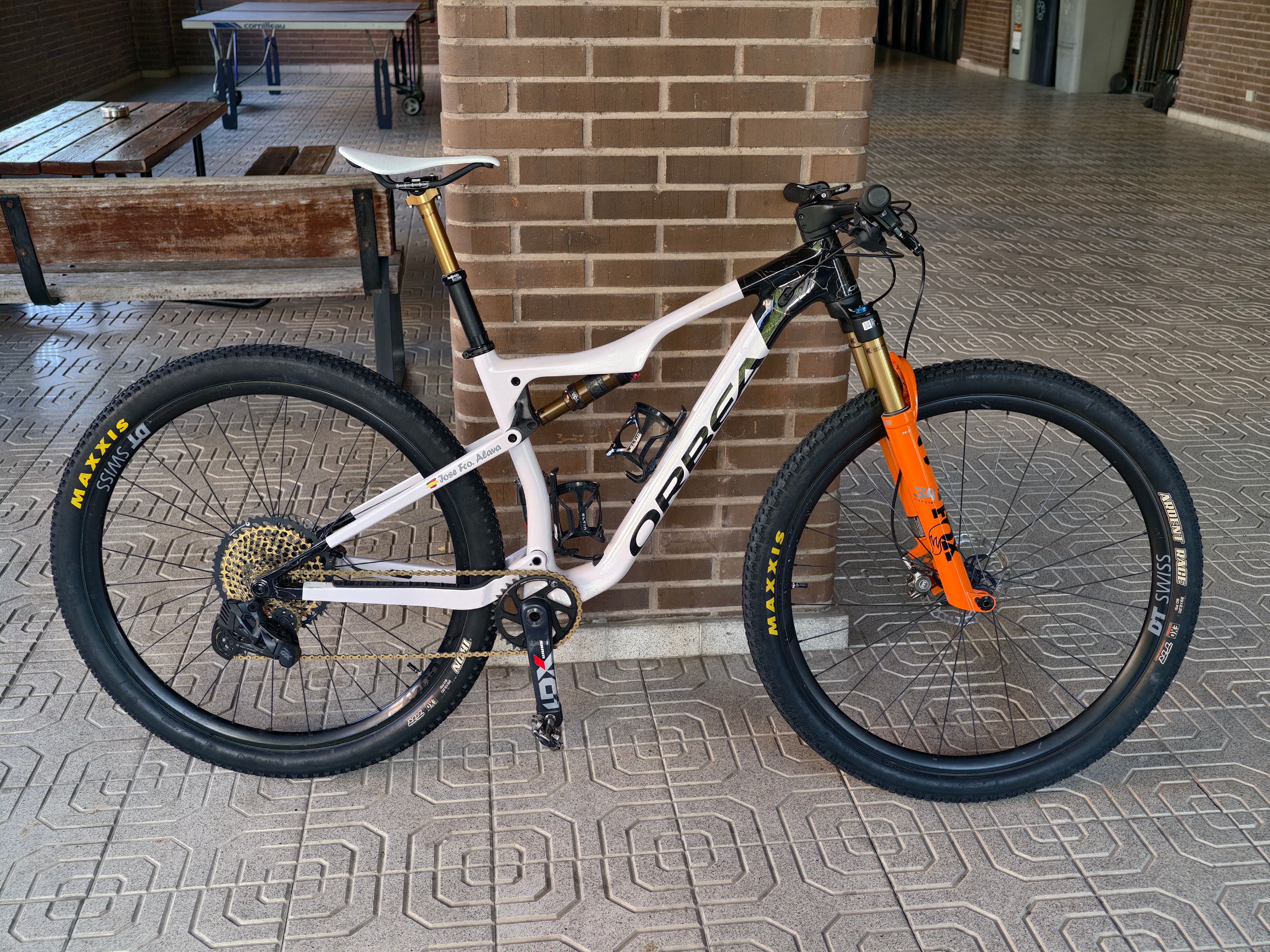 Bicycle Gama Orbea Oiz 2020 Orbea Oiz SRAM XX1 Eagle AXS 2021