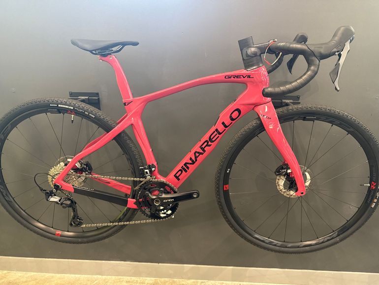 Pinarello GREVIL F7 SHIMANO GRX 820 2024 2024