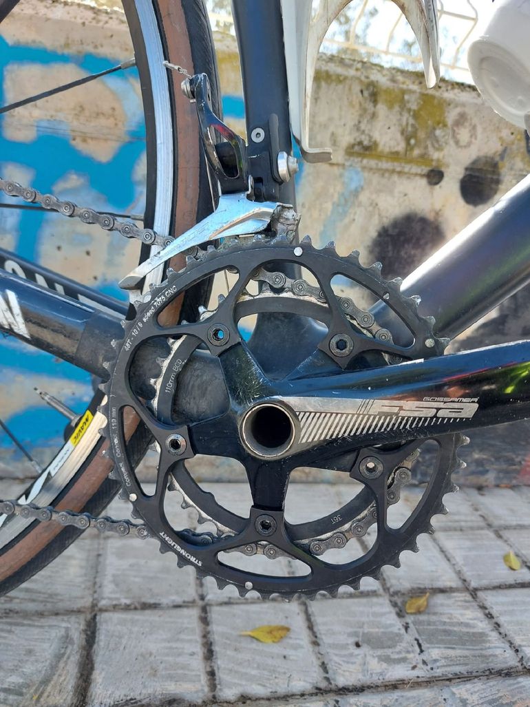 Used Canyon Ultimate CF SL 2017 Road & Gravel — image 5 of 6