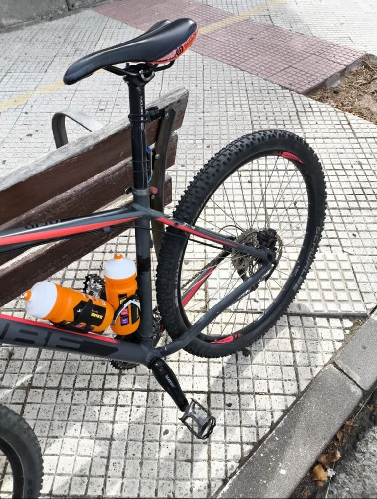 Used CUBE ACID 2019 2019 Mountainbike, Light Gray, 27.5, 29 — image 6 of 6