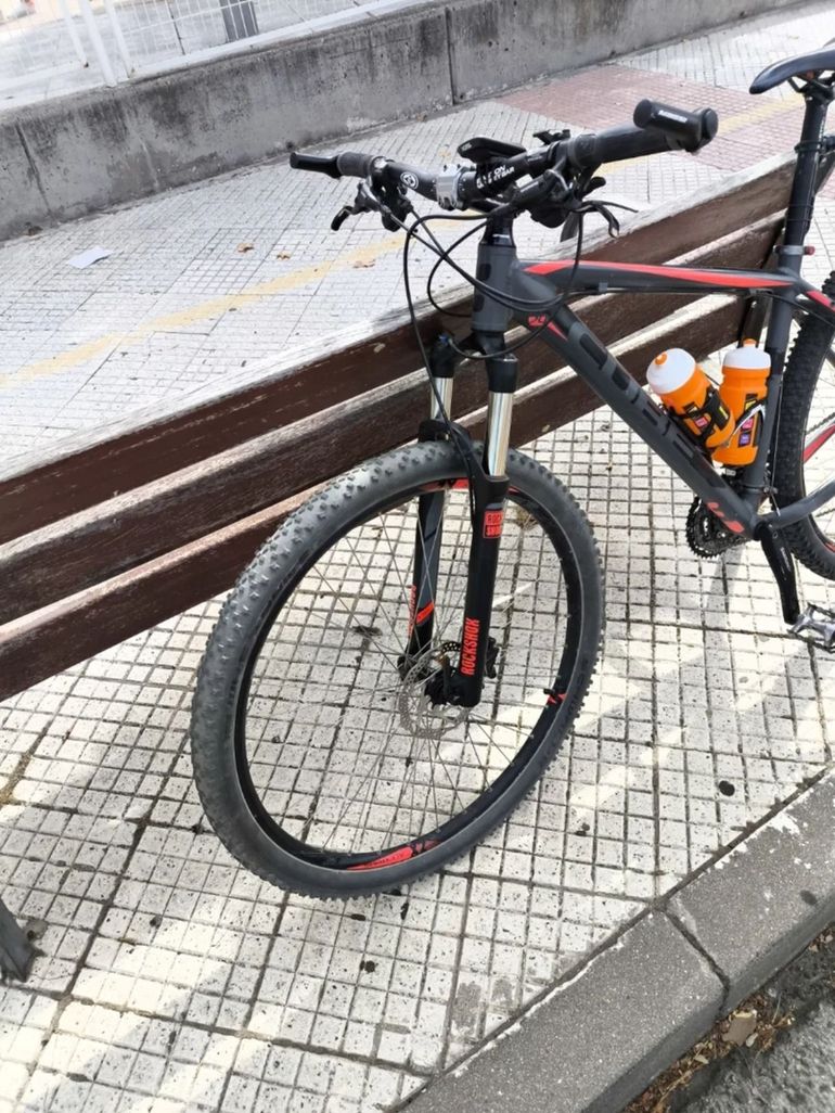 Used CUBE ACID 2019 2019 Mountainbike, Light Gray, 27.5, 29 — image 5 of 6