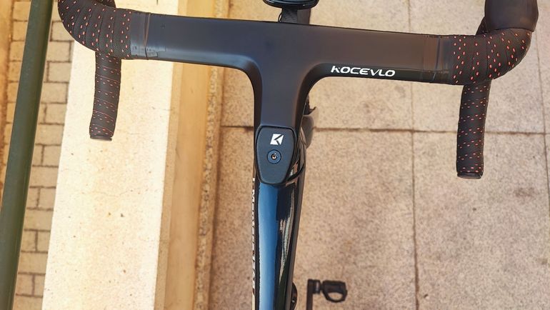 Used Trek Emonda Shimano 105 Di2 2023 Road & Gravel, Schwarz — image 6 of 10