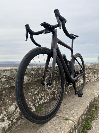 Used Orbea M31eTeam 2023 2023 Road & Gravel, Black — image 2 of 12