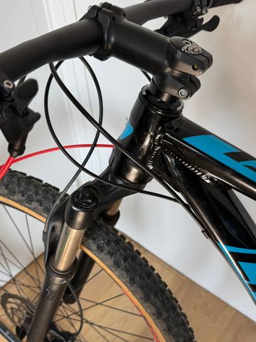 Used Lapierre Edge Sl 629 2017 Mountainbike, Blue — image 6 of 13