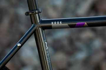 Bombtrack HOOK 2023 2023 Road & Gravel usato, Nero — immagine 6 di 19