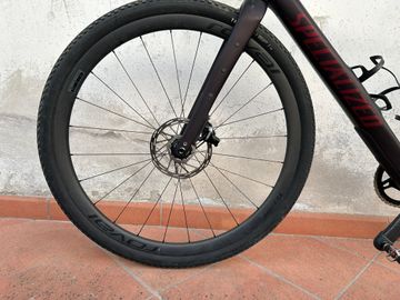 Used Specialized Diverge STR Pro 2024 2024 Road & Gravel, Red — image 5 of 9