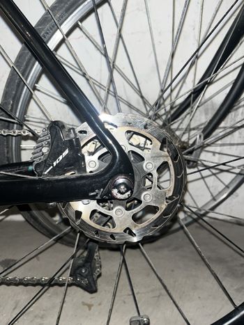 Käytetty Giant TCR Advanced Pro Disc 2 2021 2021 Road & Gravel — kuva 9 / 10