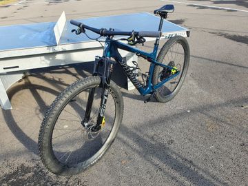 Used Specialized Epic Sram Eagle Transmission X0 2024 Mountainbike, Blue, 29 — image 5 of 17