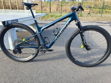 Used Specialized Epic Sram Eagle Transmission X0 2024 Mountainbike, Blue, 29 — image 8 of 17